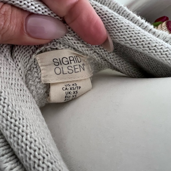 Sigrid Olsen light grey turtleneck sweater - Picture 4 of 4